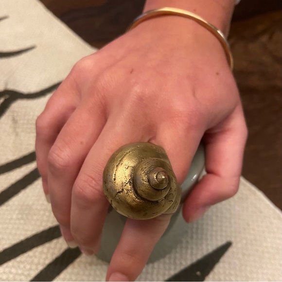 Alkemie Jewelry shell ring. - Picture 7 of 12